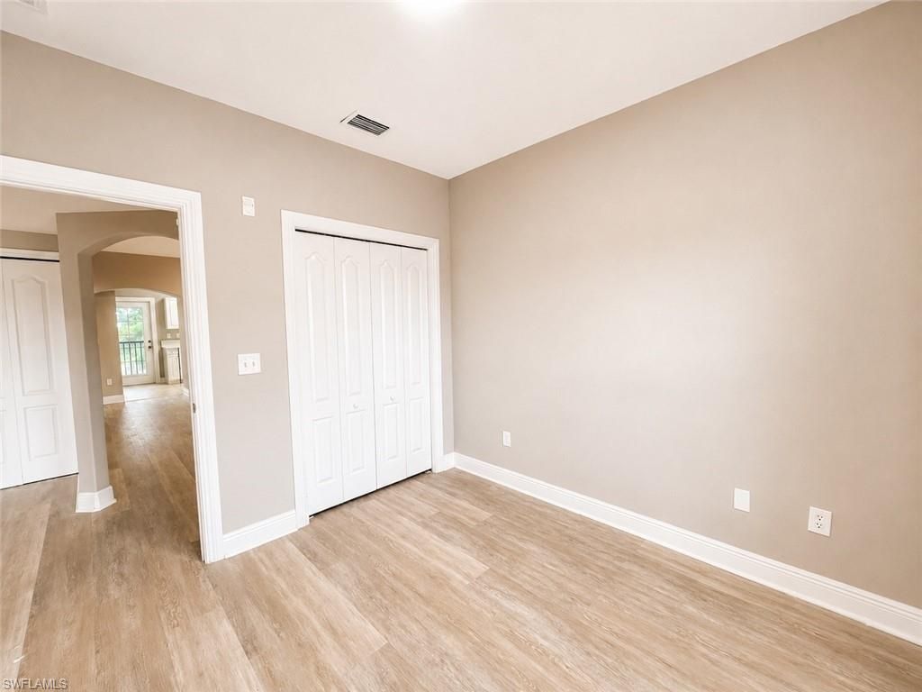 4172 Castilla Cir, Unit 201, Fort Myers, FL 33916 Photo