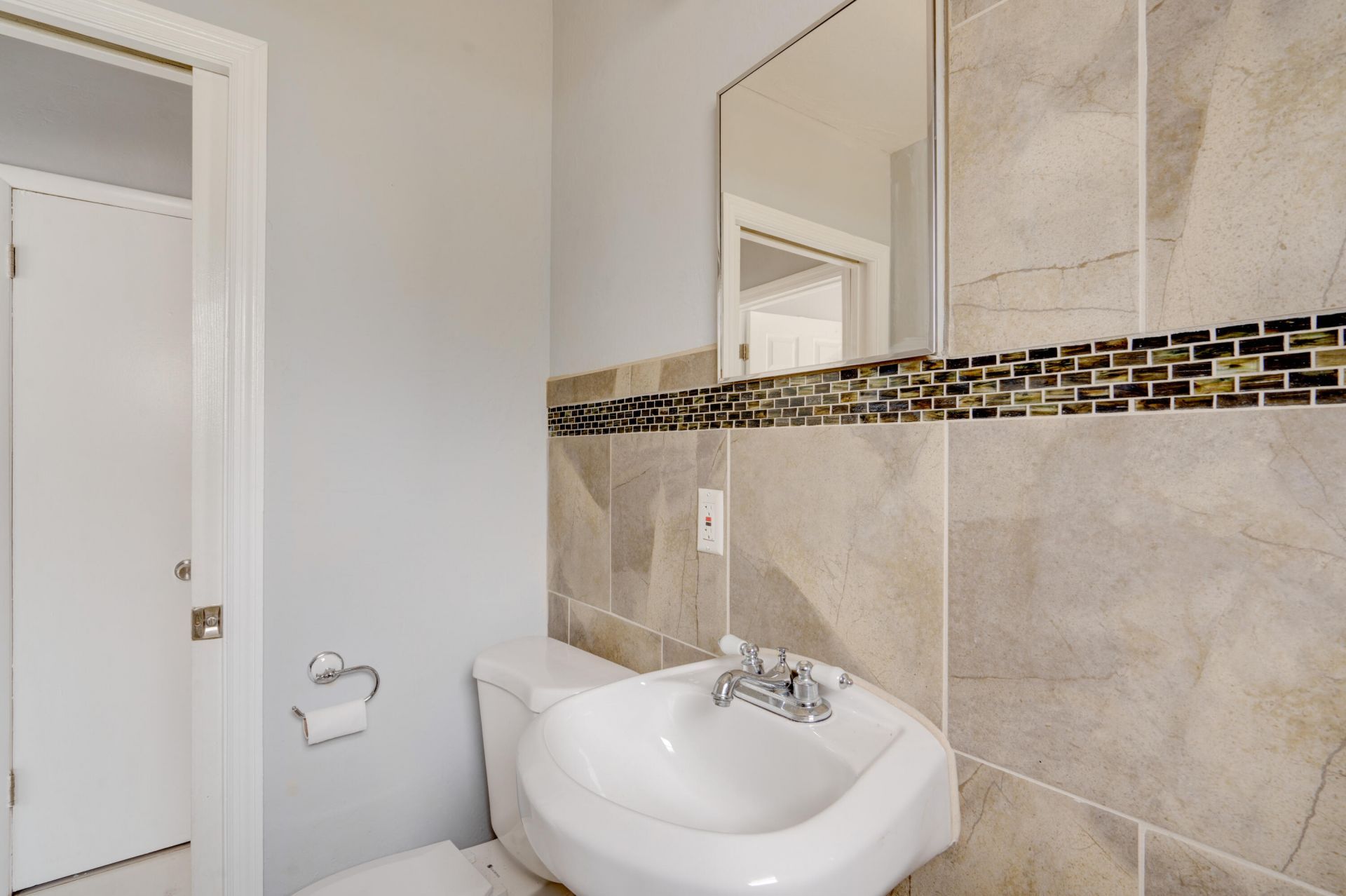 311 De Carie Street, Unit 311-313, Delray Beach, FL 33444 Photo