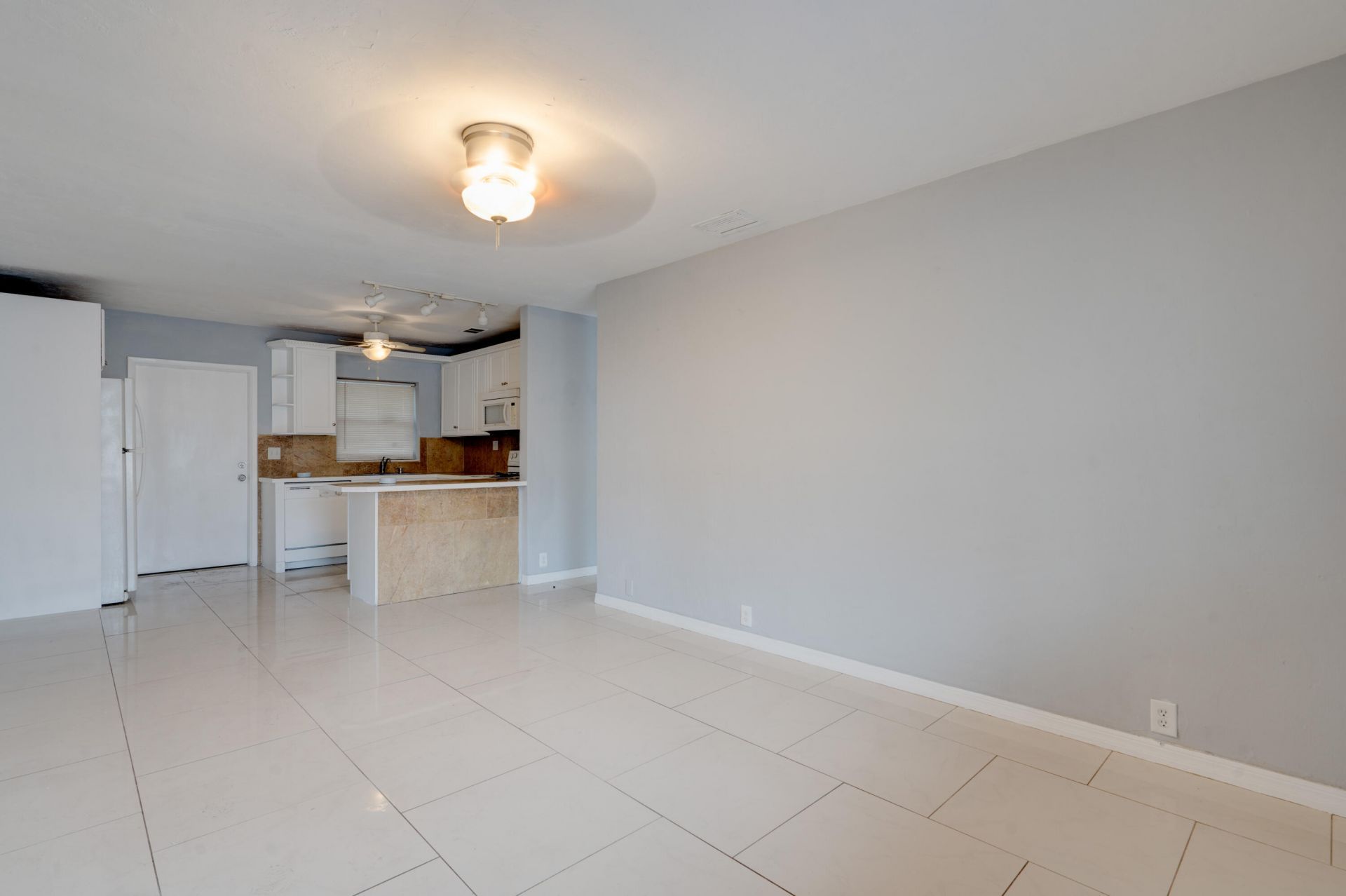 311 De Carie Street, Unit 311-313, Delray Beach, FL 33444 Photo
