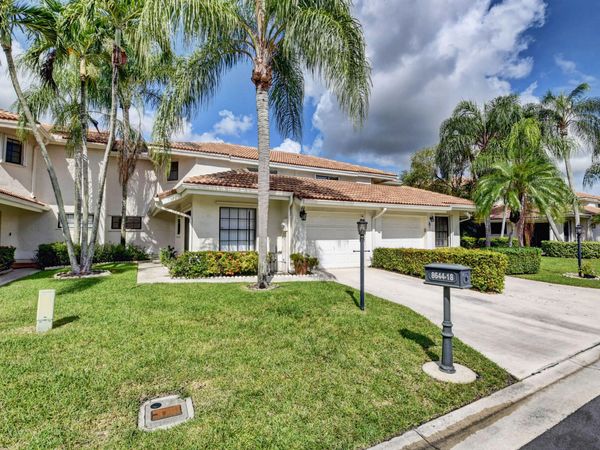 8644 Eagle Run Drive, Unit 18, Boca Raton, FL 33434