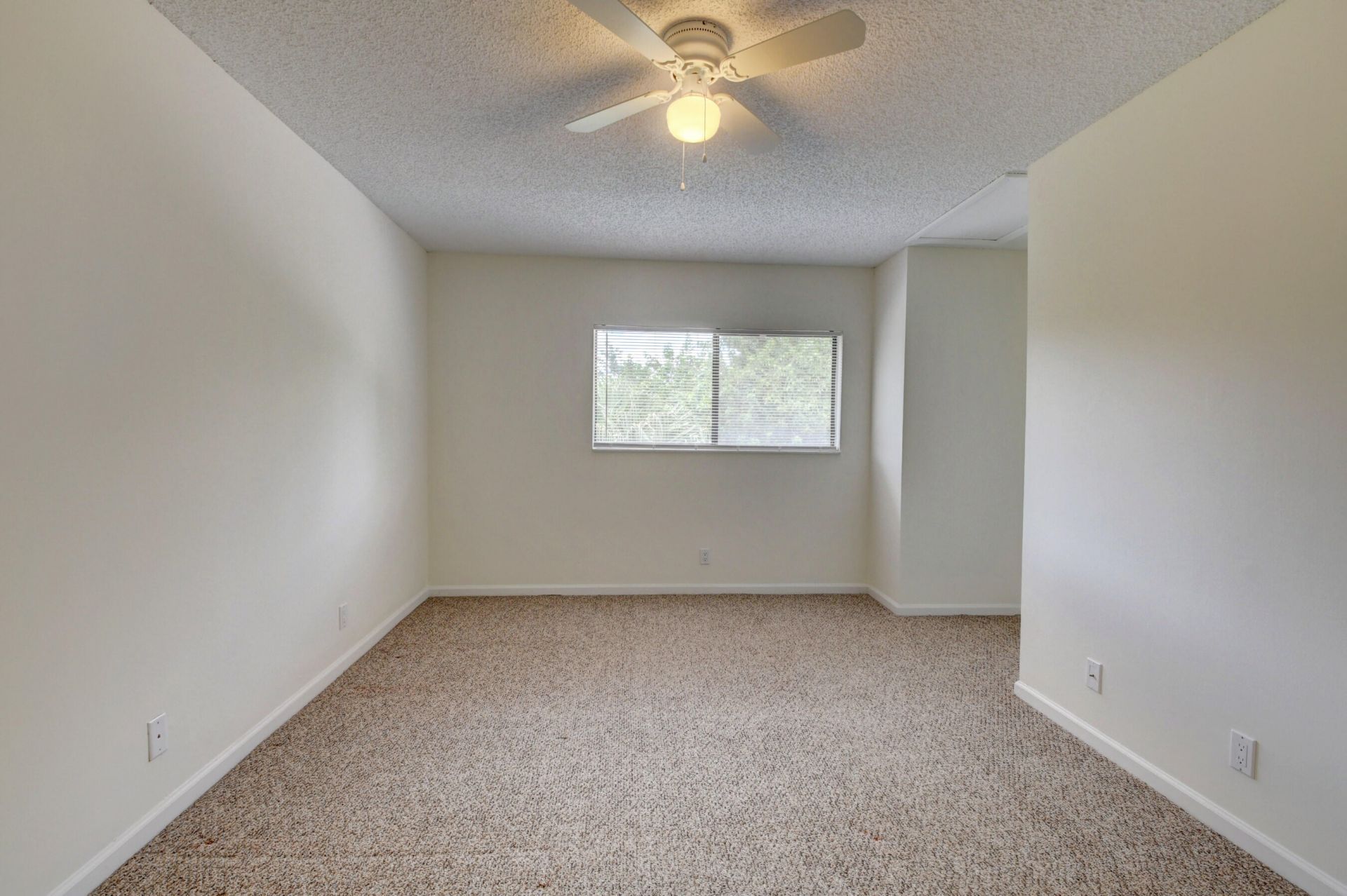 8644 Eagle Run Drive, Unit 18, Boca Raton, FL 33434 Photo