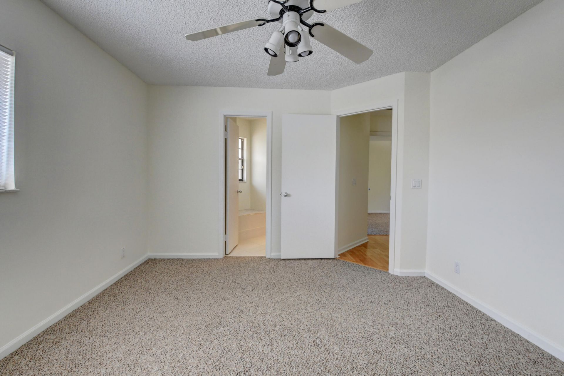 8644 Eagle Run Drive, Unit 18, Boca Raton, FL 33434 Photo