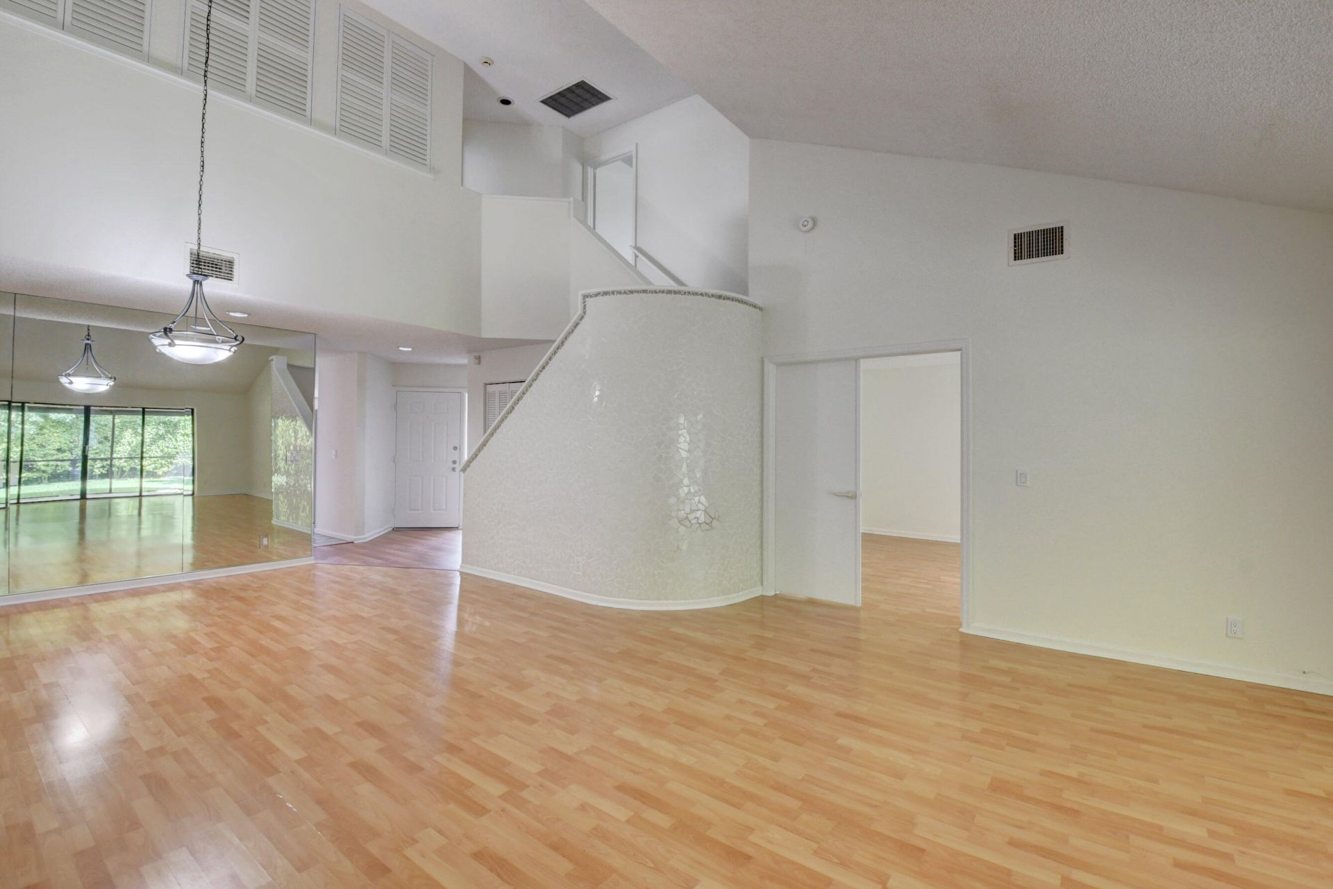 8644 Eagle Run Drive, Unit 18, Boca Raton, FL 33434 Photo