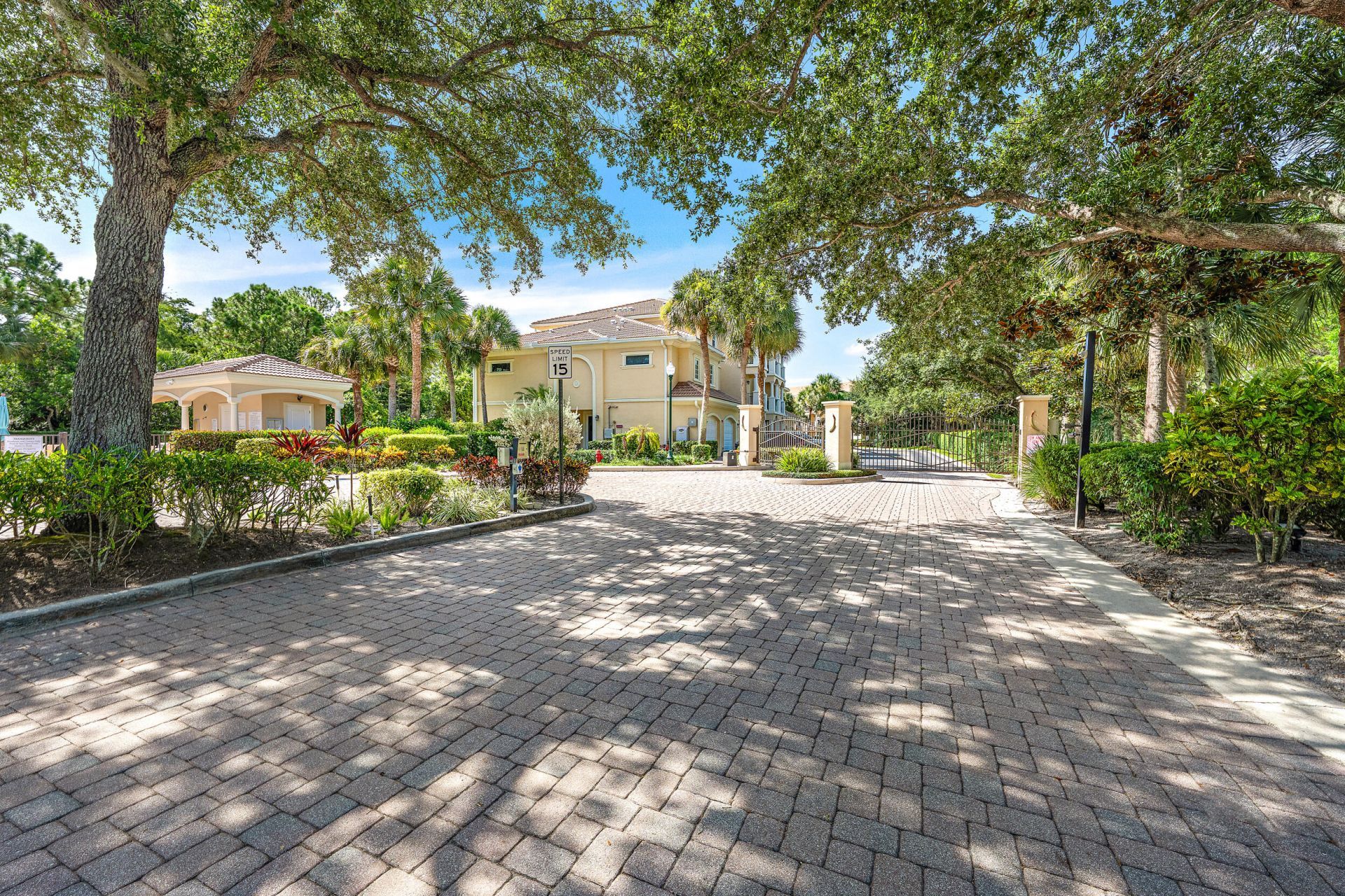 12695 SE Old Cypress Drive, Hobe Sound, FL 33455 Photo