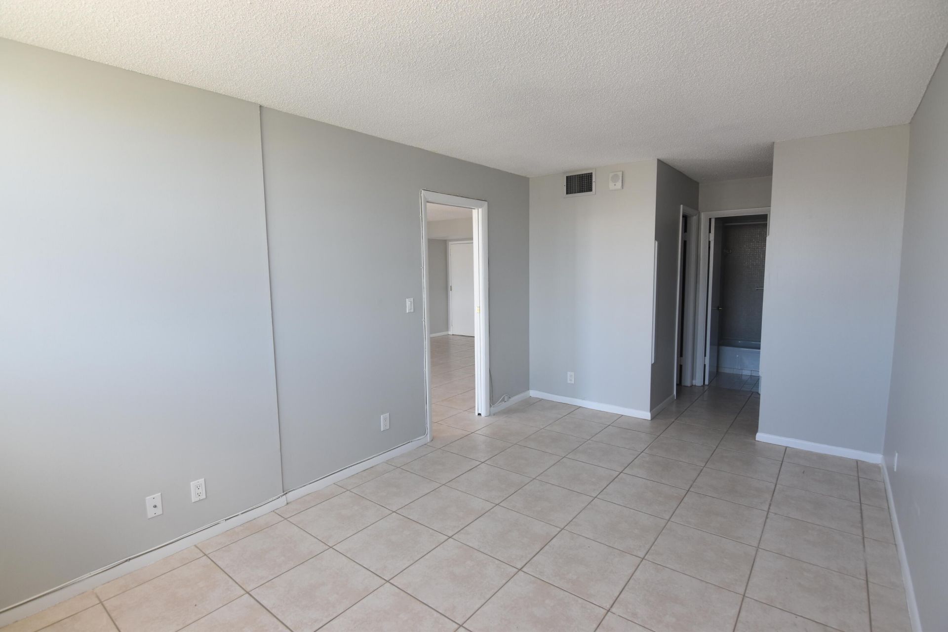 1236 Hillsboro Mile, Unit 508, Hillsboro Beach, FL 33062 Photo