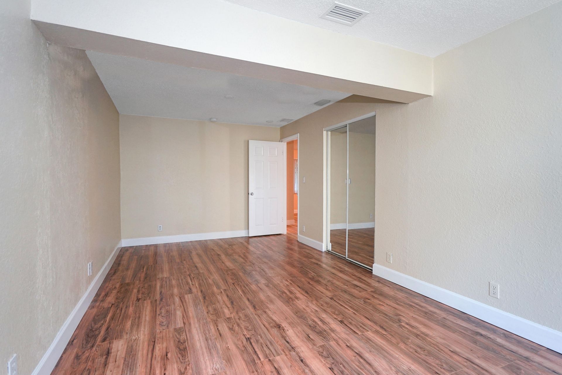 2716 SW 46th Street, Unit 1, Fort Lauderdale, FL 33312 Photo
