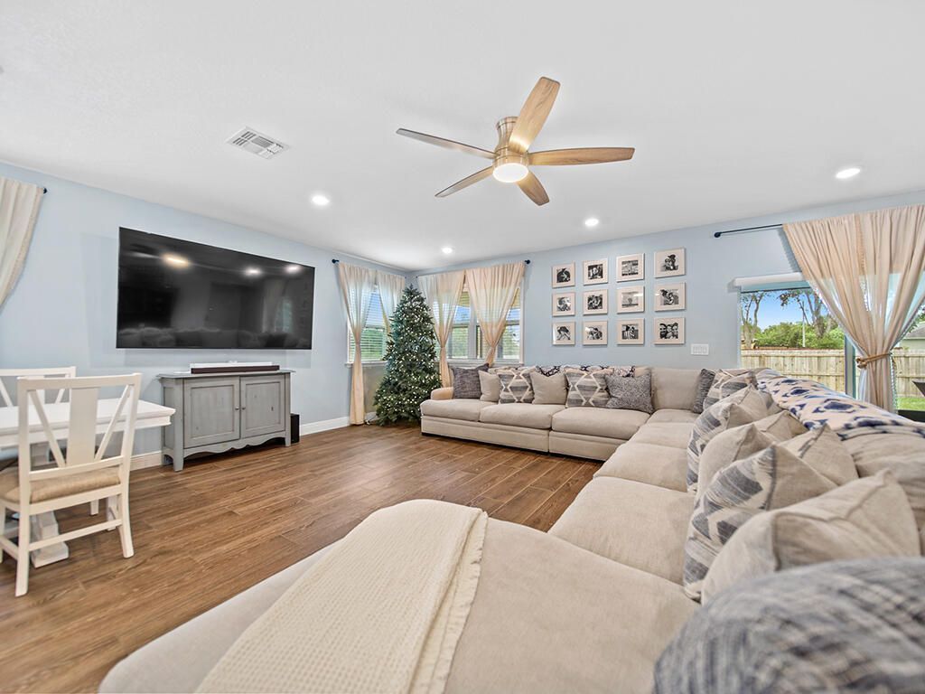 4662 SW Bradbury Street, Port Saint Lucie, FL 34953 Photo