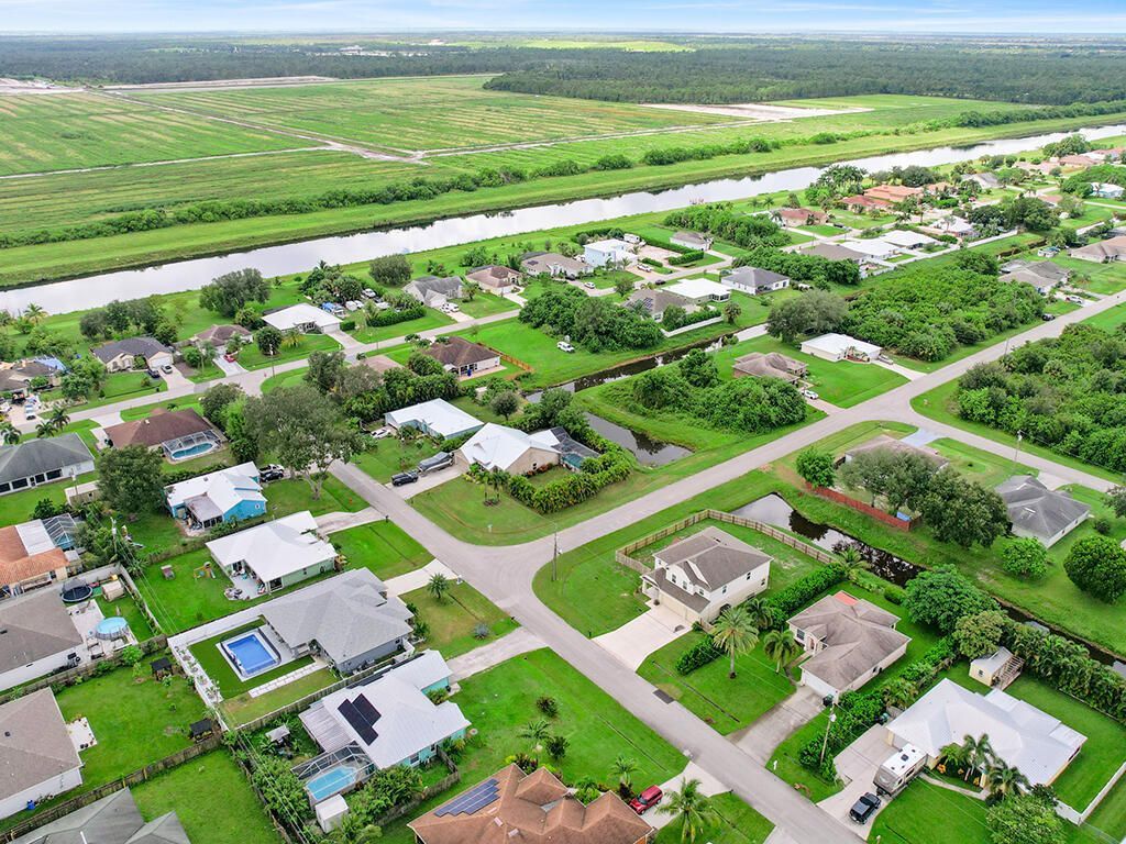 4662 SW Bradbury Street, Port Saint Lucie, FL 34953 Photo