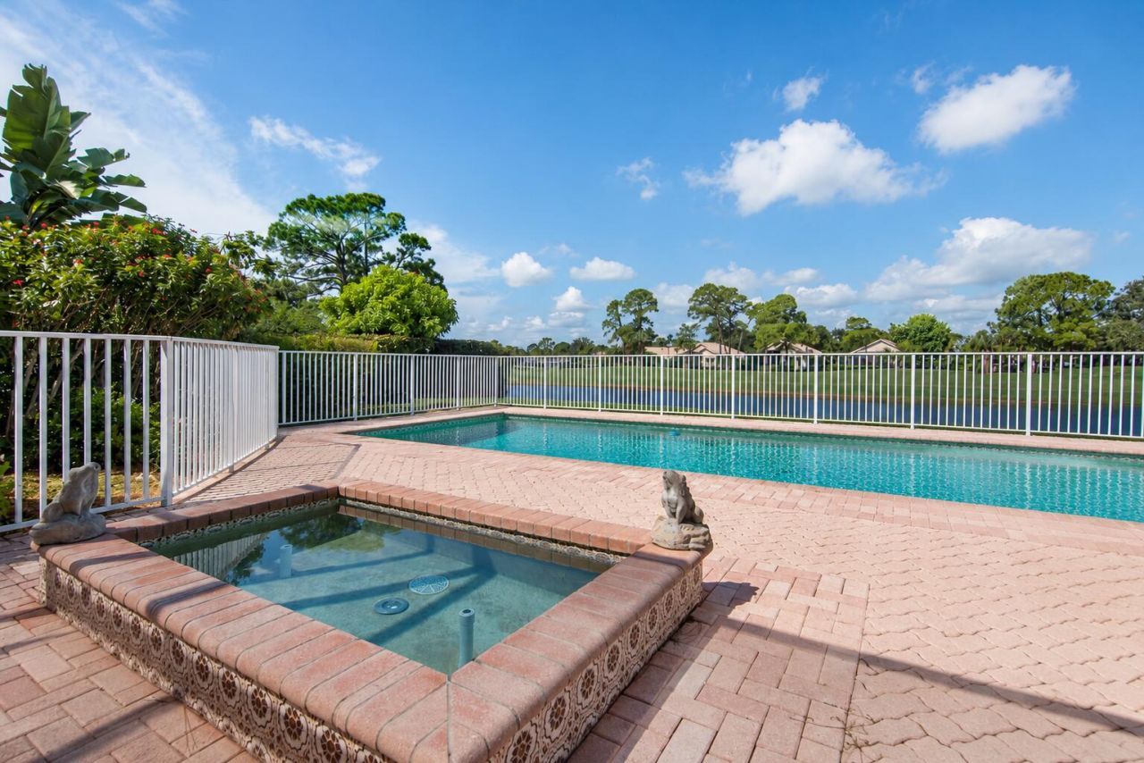 7309 Reserve Creek Drive, Port Saint Lucie, FL 34986 Photo