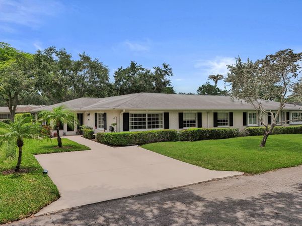 10127 41st Terrace S, Unit 211, Boynton Beach, FL 33436