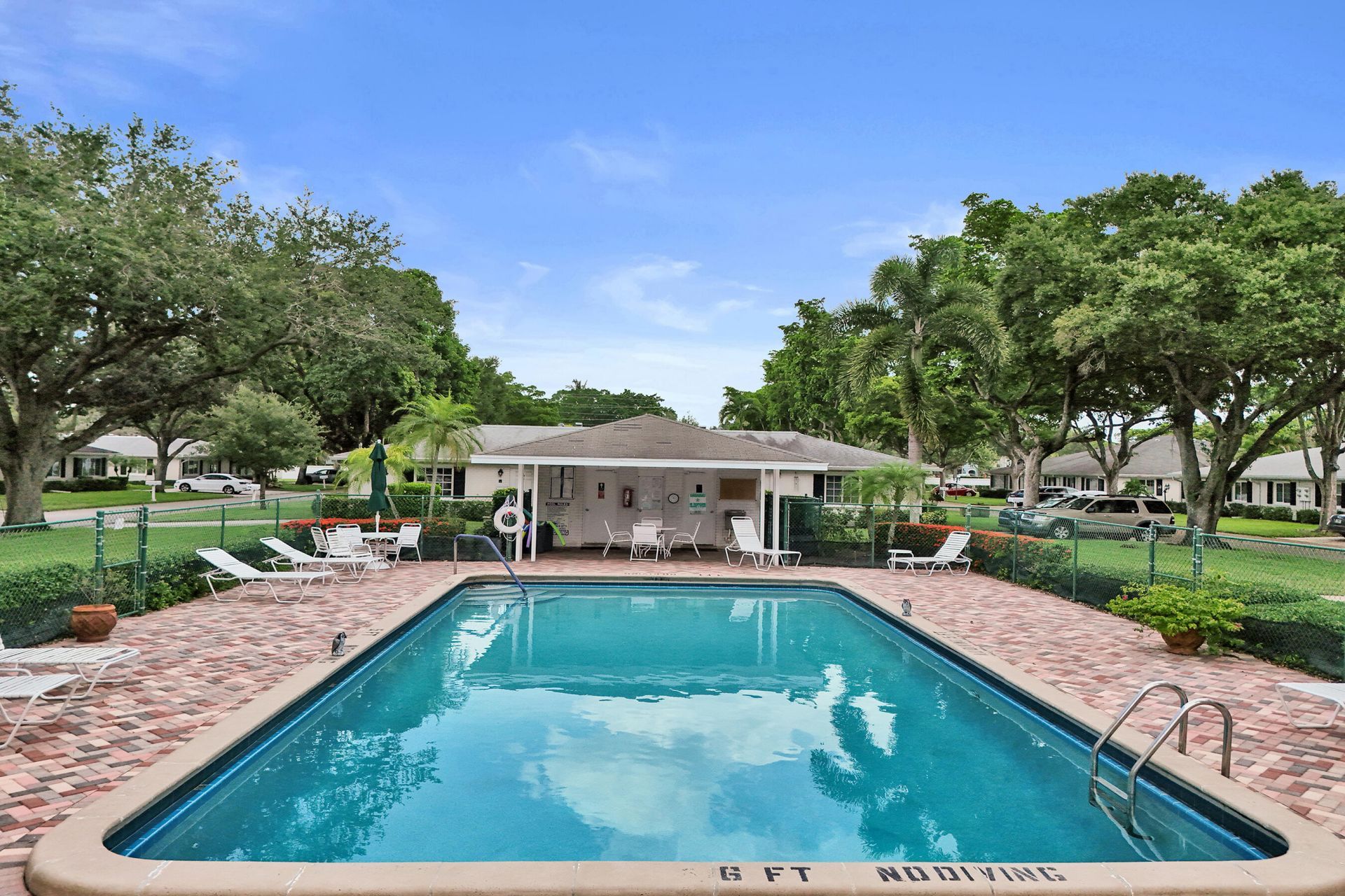 10127 41st Terrace S, Unit 211, Boynton Beach, FL 33436 Photo