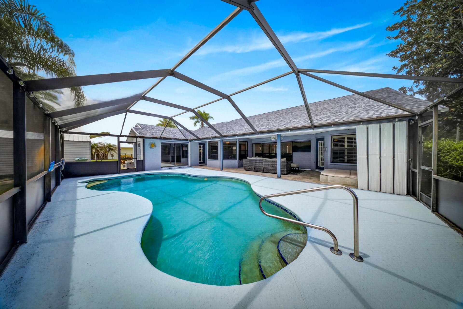 2092 SE Pyramid Road, Port Saint Lucie, FL 34952 Photo