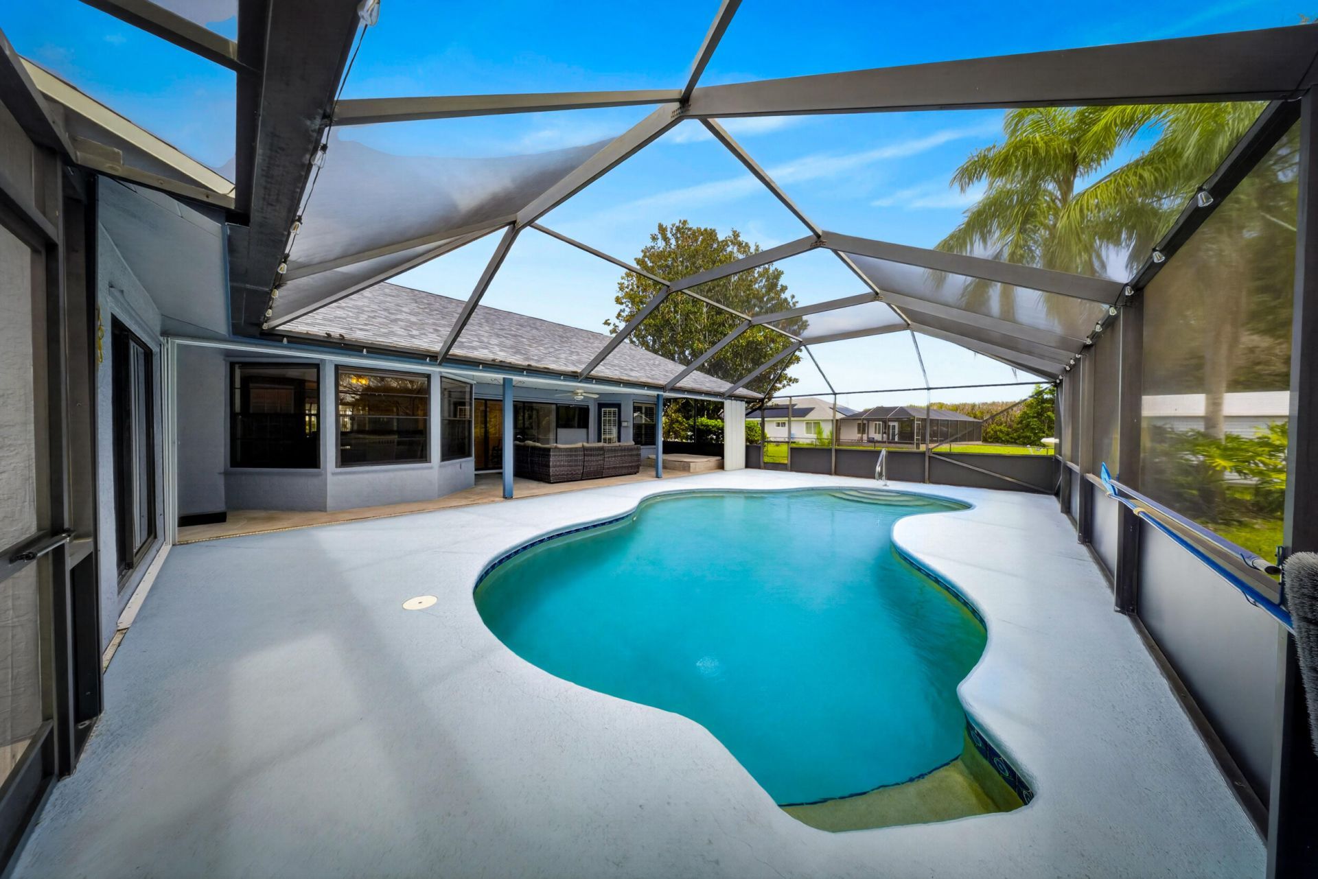 2092 SE Pyramid Road, Port Saint Lucie, FL 34952 Photo