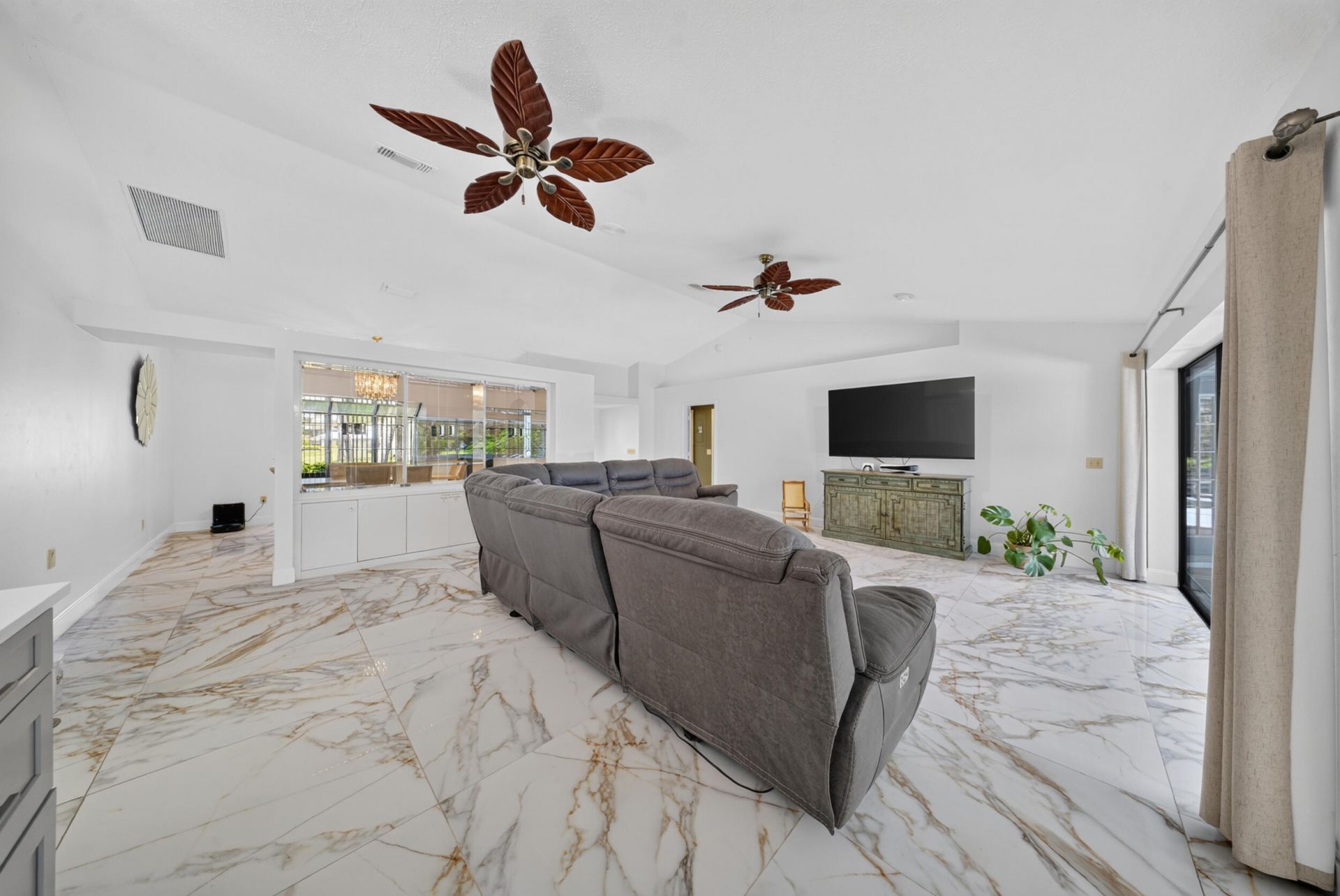 2092 SE Pyramid Road, Port Saint Lucie, FL 34952 Photo