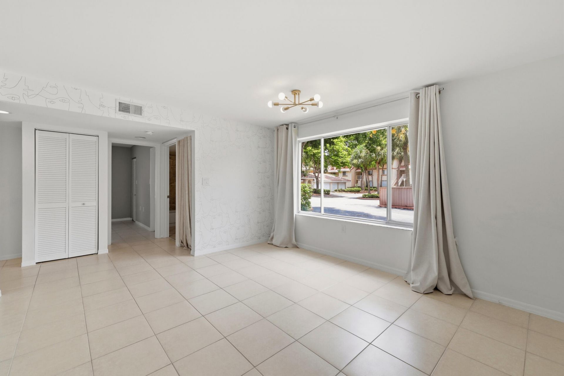 20101 Glenmoor Drive, West Palm Beach, FL 33409 Photo