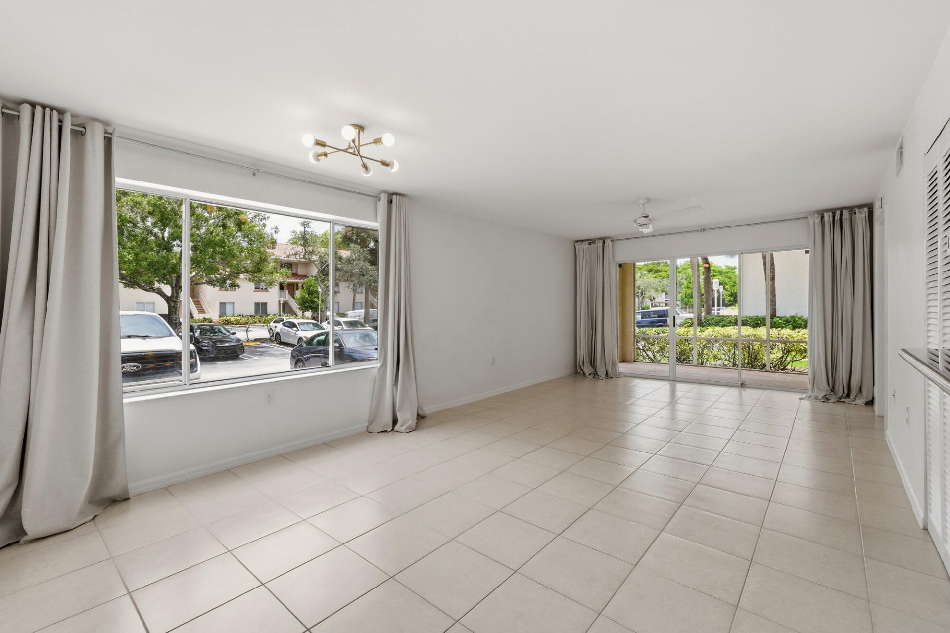 20101 Glenmoor Drive, West Palm Beach, FL 33409 Photo