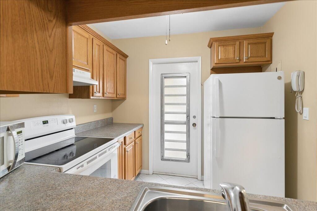 4321 NW 16th Street, Unit C202, Lauderhill, FL 33313 Photo