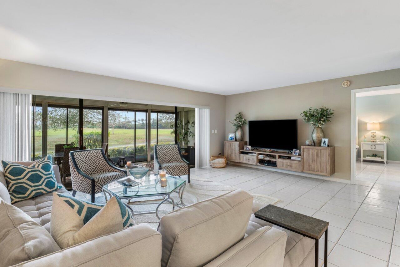6368 Aspen Glen Circle, Boynton Beach, FL 33437 Photo