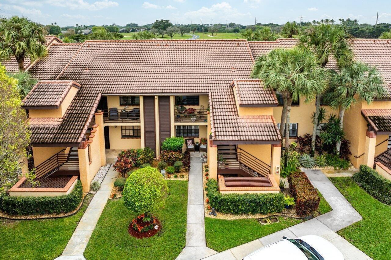 6368 Aspen Glen Circle, Boynton Beach, FL 33437 Photo
