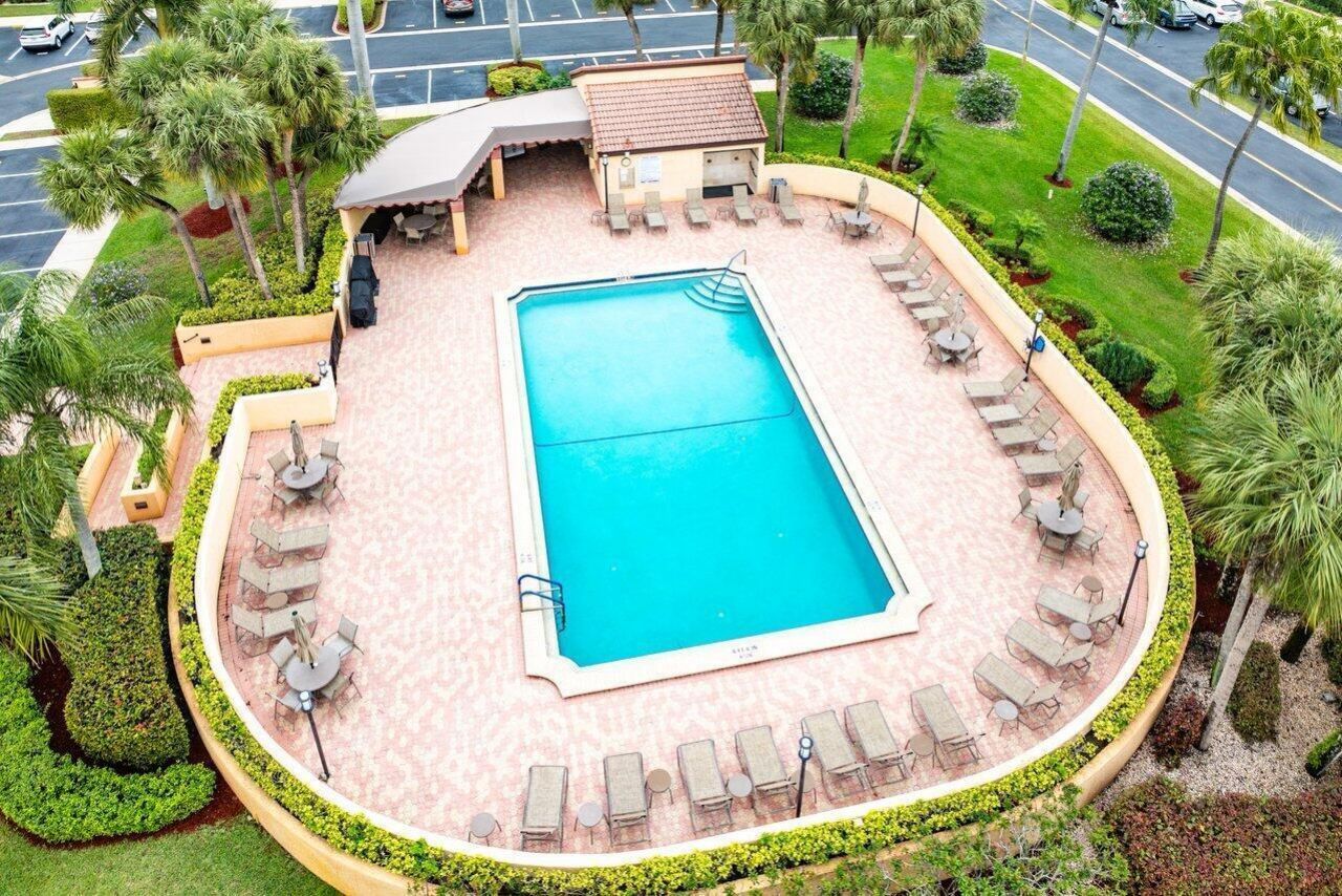 6368 Aspen Glen Circle, Boynton Beach, FL 33437 Photo