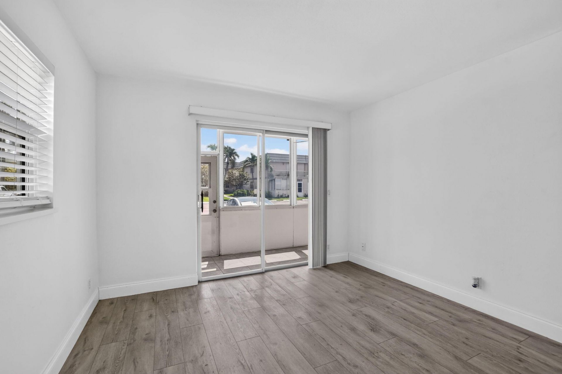 212 Monaco E, Delray Beach, FL 33446 Photo
