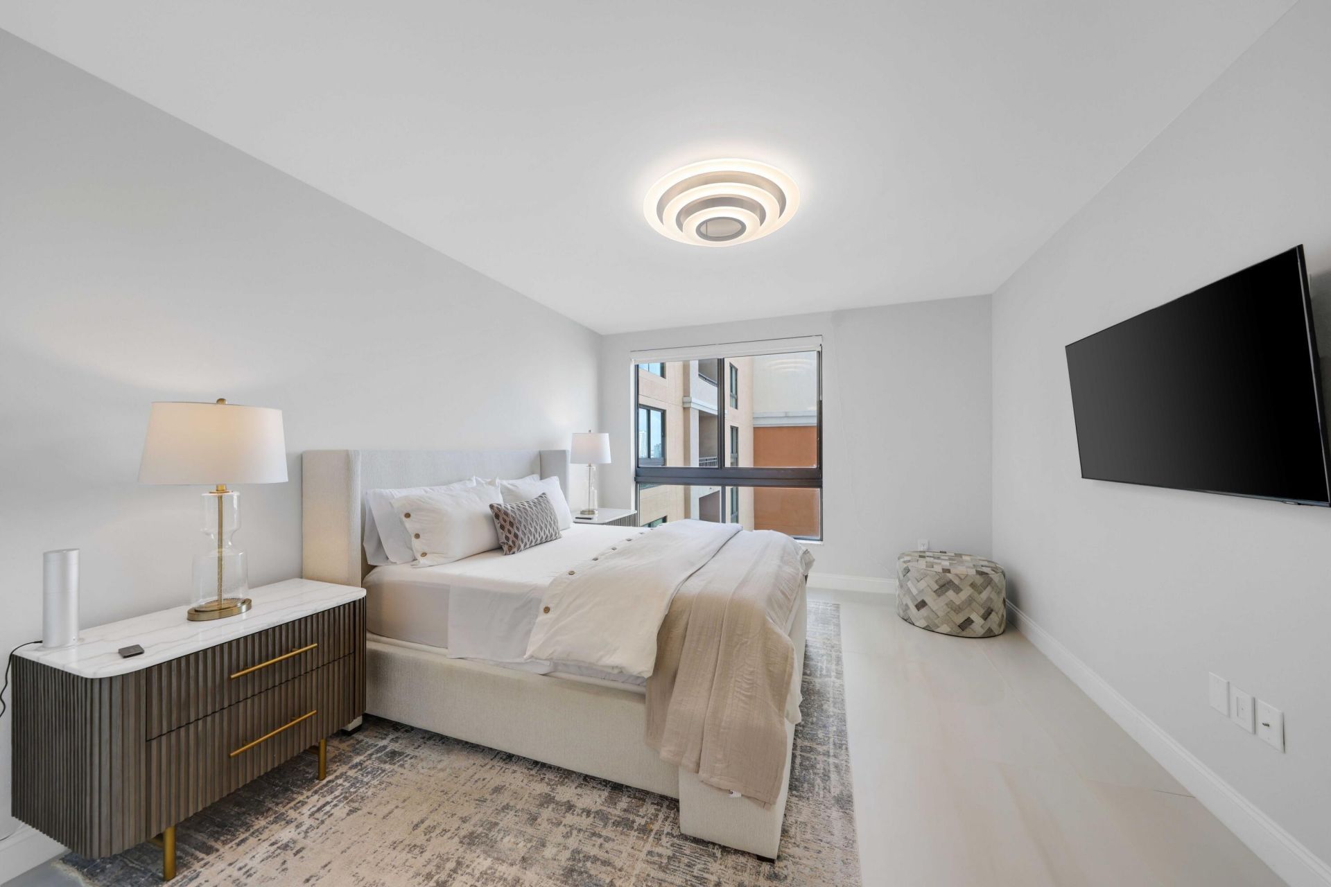 100 N Federal Highway, Fort Lauderdale, FL 33301 Photo
