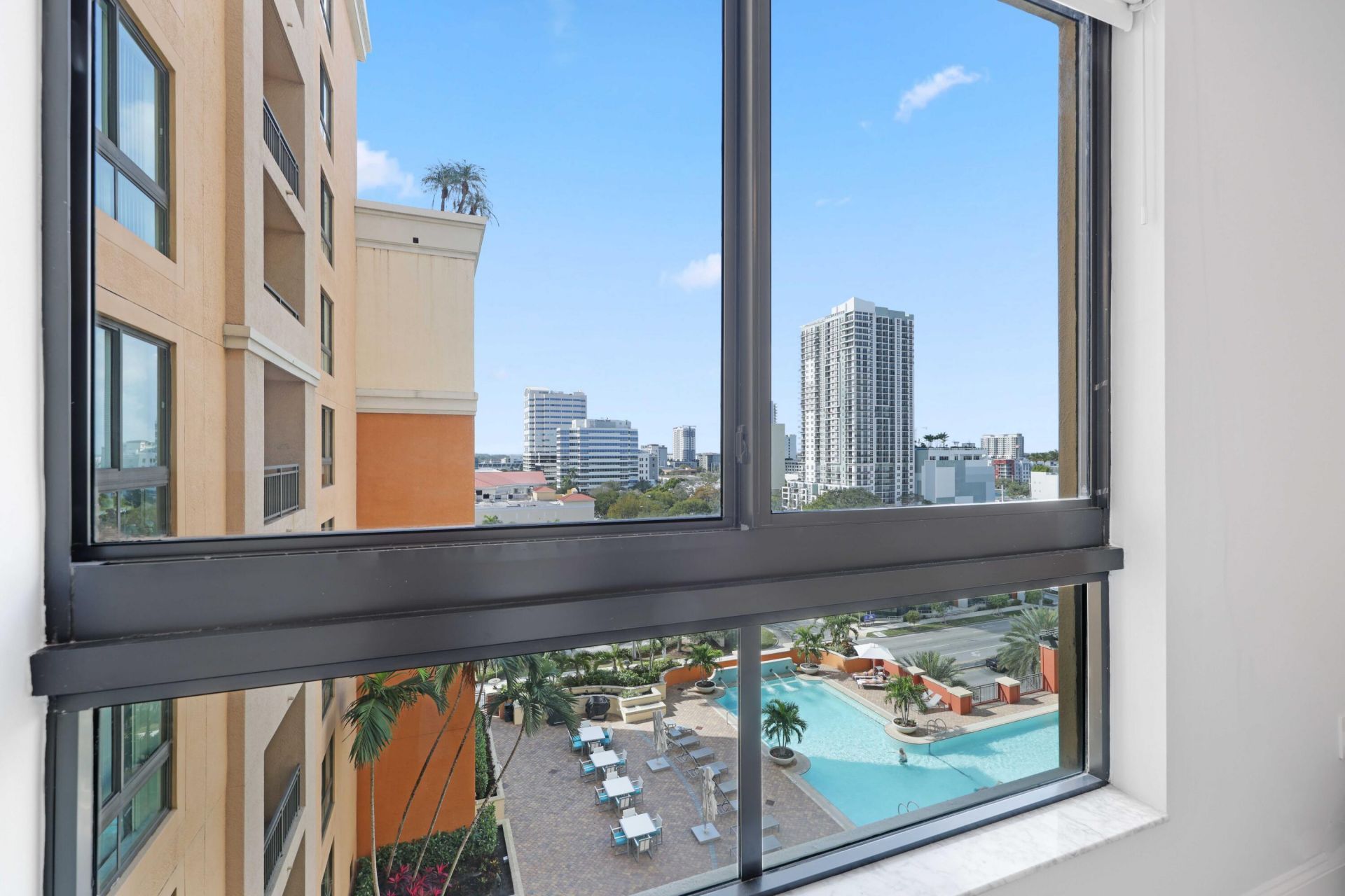 100 N Federal Highway, Fort Lauderdale, FL 33301 Photo
