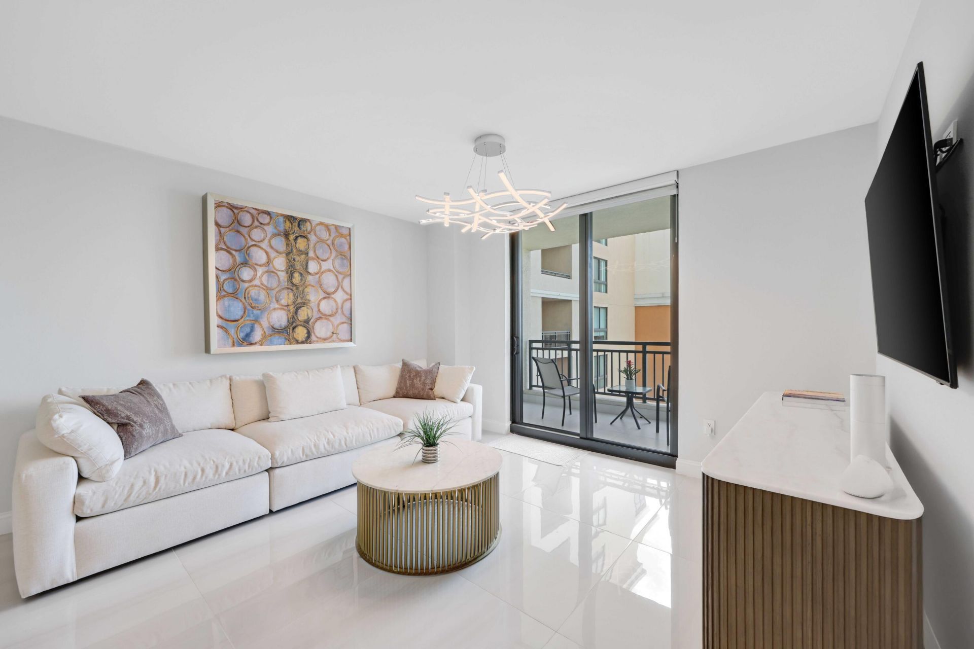 100 N Federal Highway, Fort Lauderdale, FL 33301 Photo