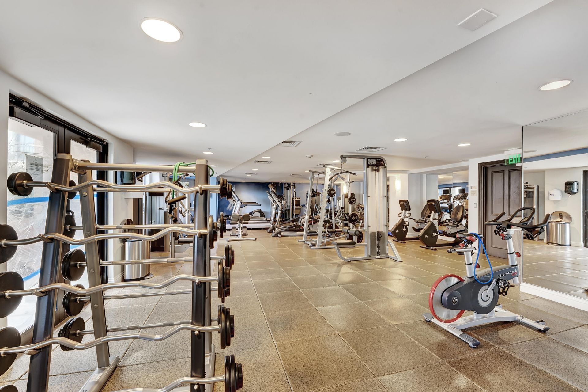 100 N Federal Highway, Fort Lauderdale, FL 33301 Photo