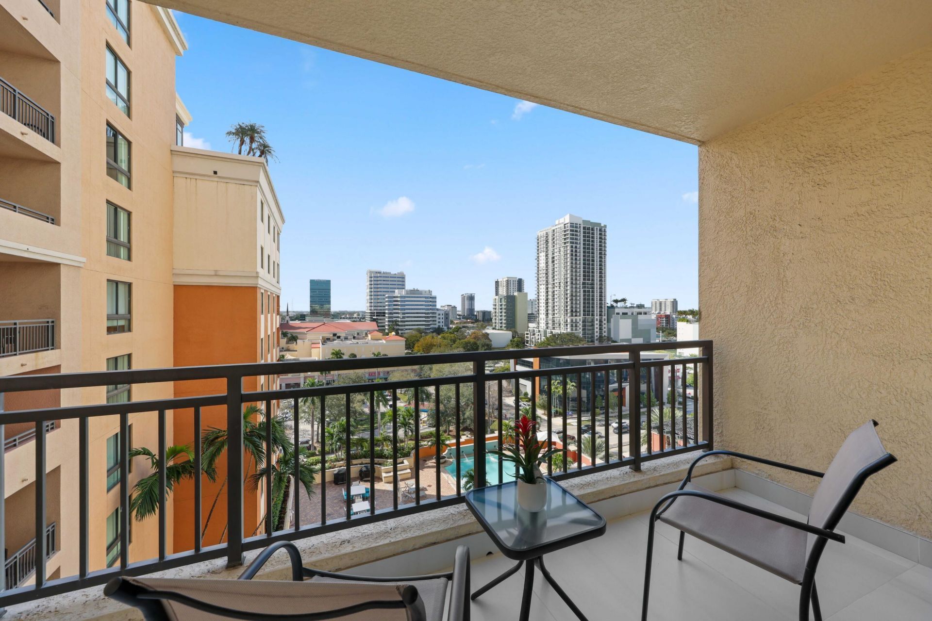 100 N Federal Highway, Fort Lauderdale, FL 33301 Photo