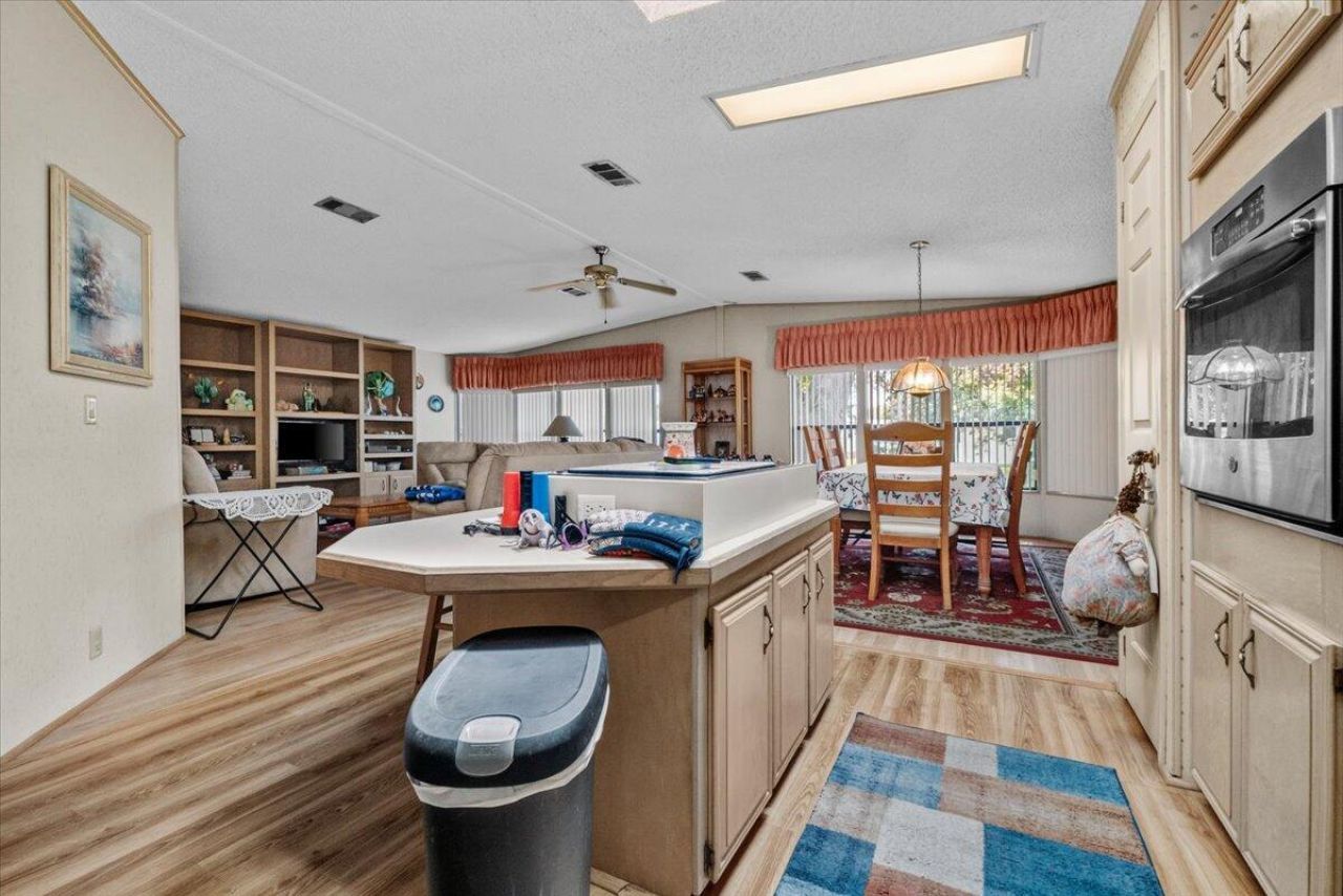 6578 NW 37th Avenue, Coconut Creek, FL 33073 Photo
