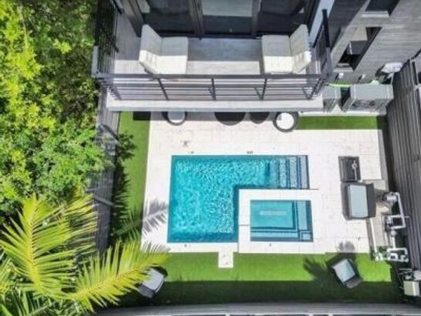 2514 NE 21ST Street, Unit A, Fort Lauderdale, FL 33305