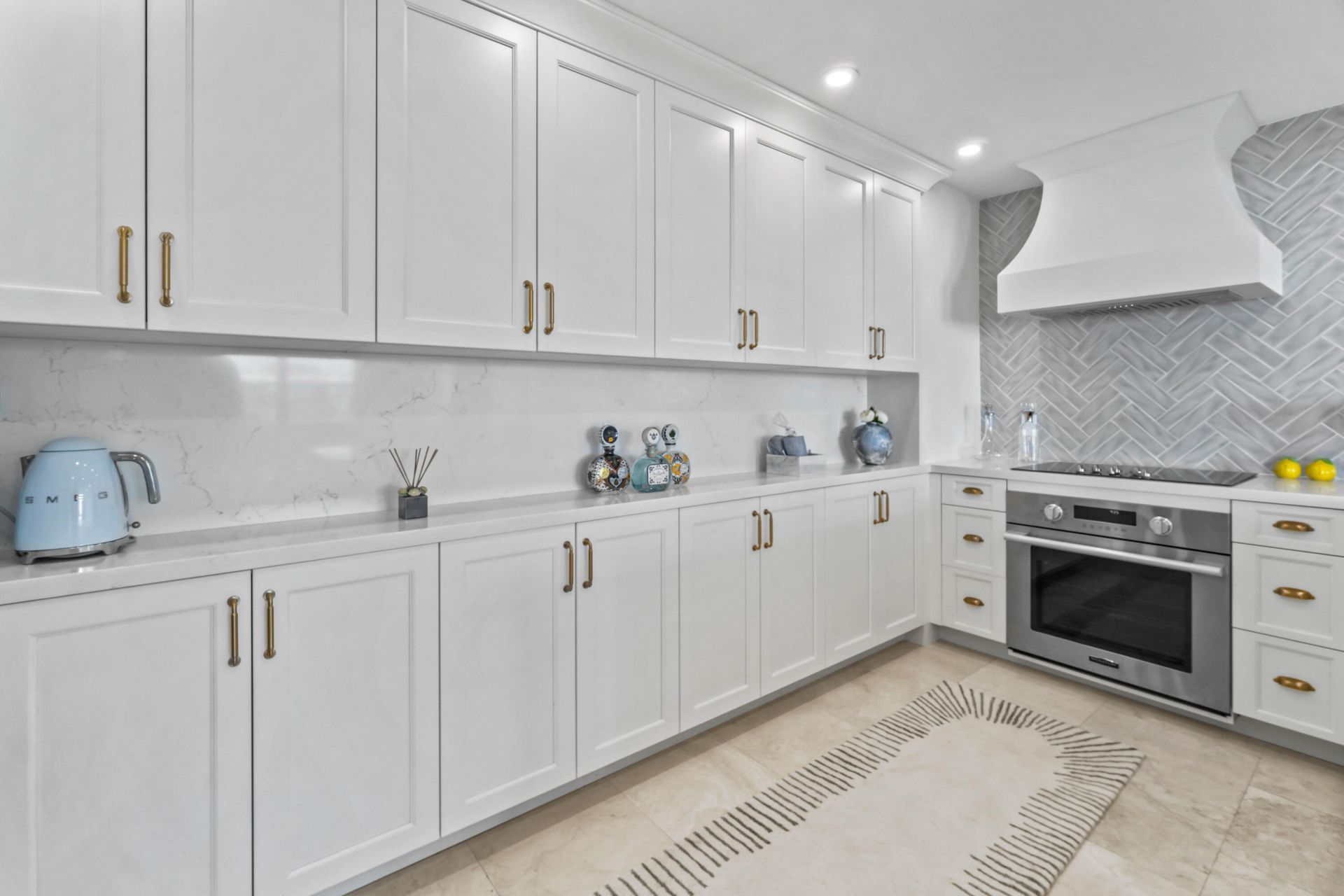 2295 S Ocean Boulevard, Unit 425, Palm Beach, FL 33480 Photo