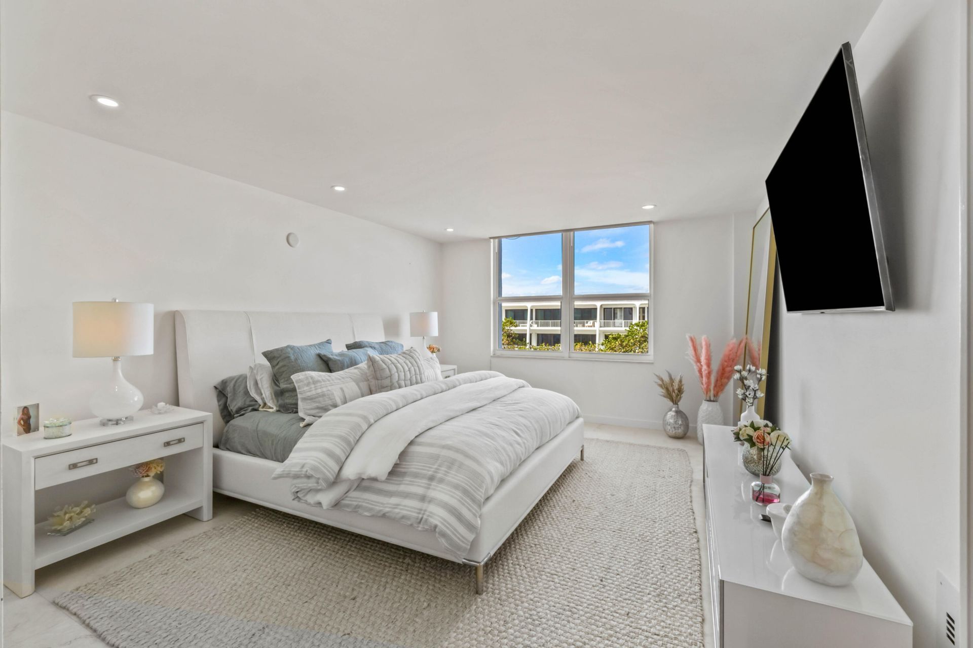2295 S Ocean Boulevard, Unit 425, Palm Beach, FL 33480 Photo