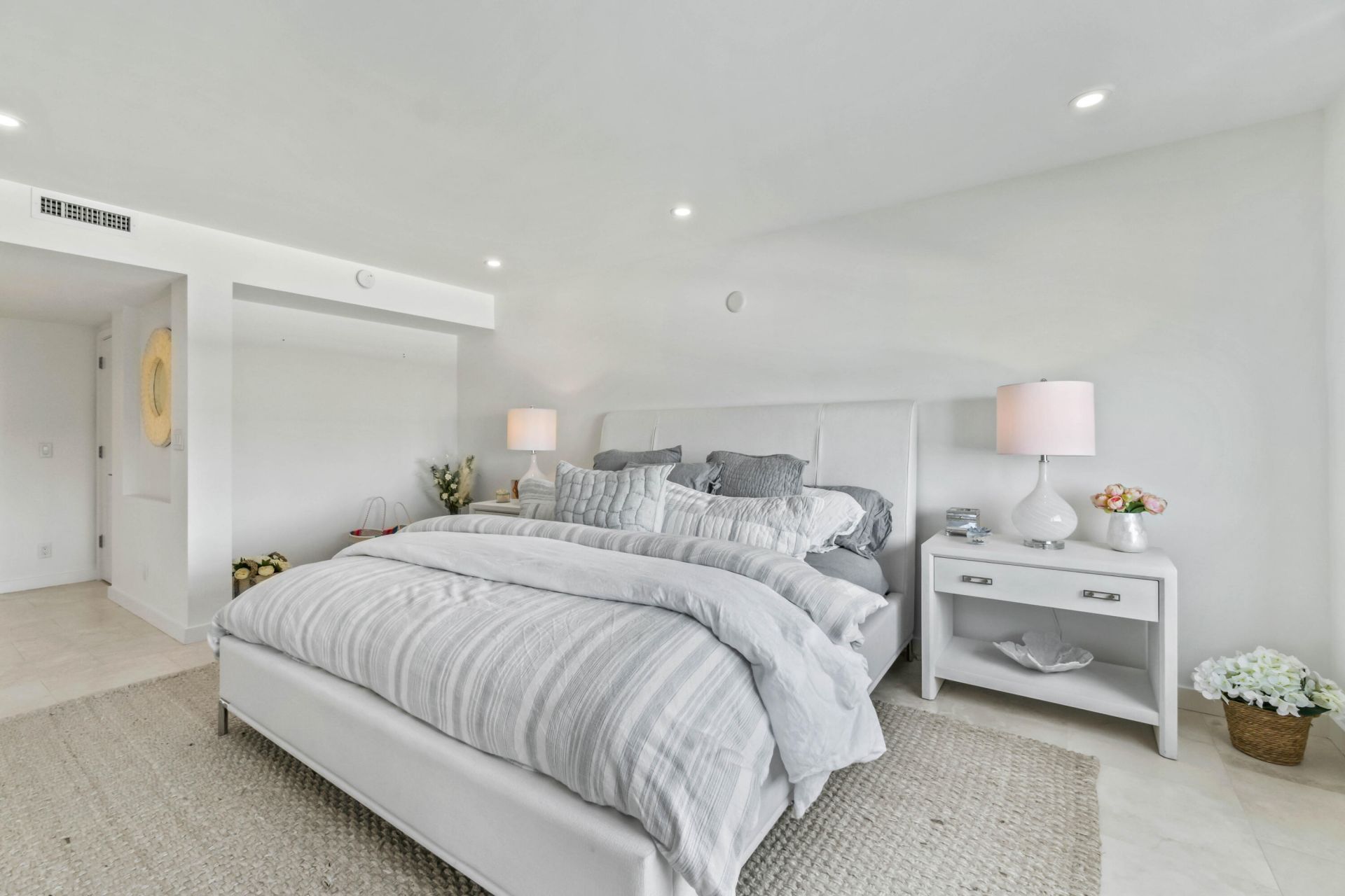 2295 S Ocean Boulevard, Unit 425, Palm Beach, FL 33480 Photo