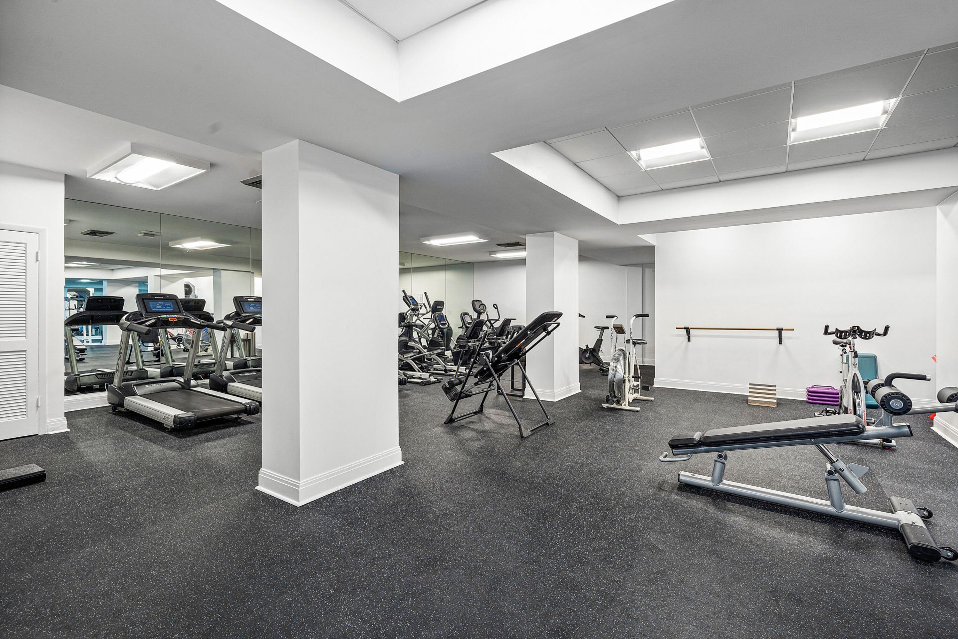 2295 S Ocean Boulevard, Unit 425, Palm Beach, FL 33480 Photo