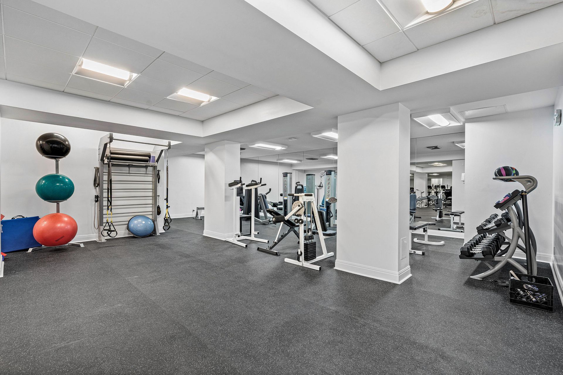 2295 S Ocean Boulevard, Unit 425, Palm Beach, FL 33480 Photo
