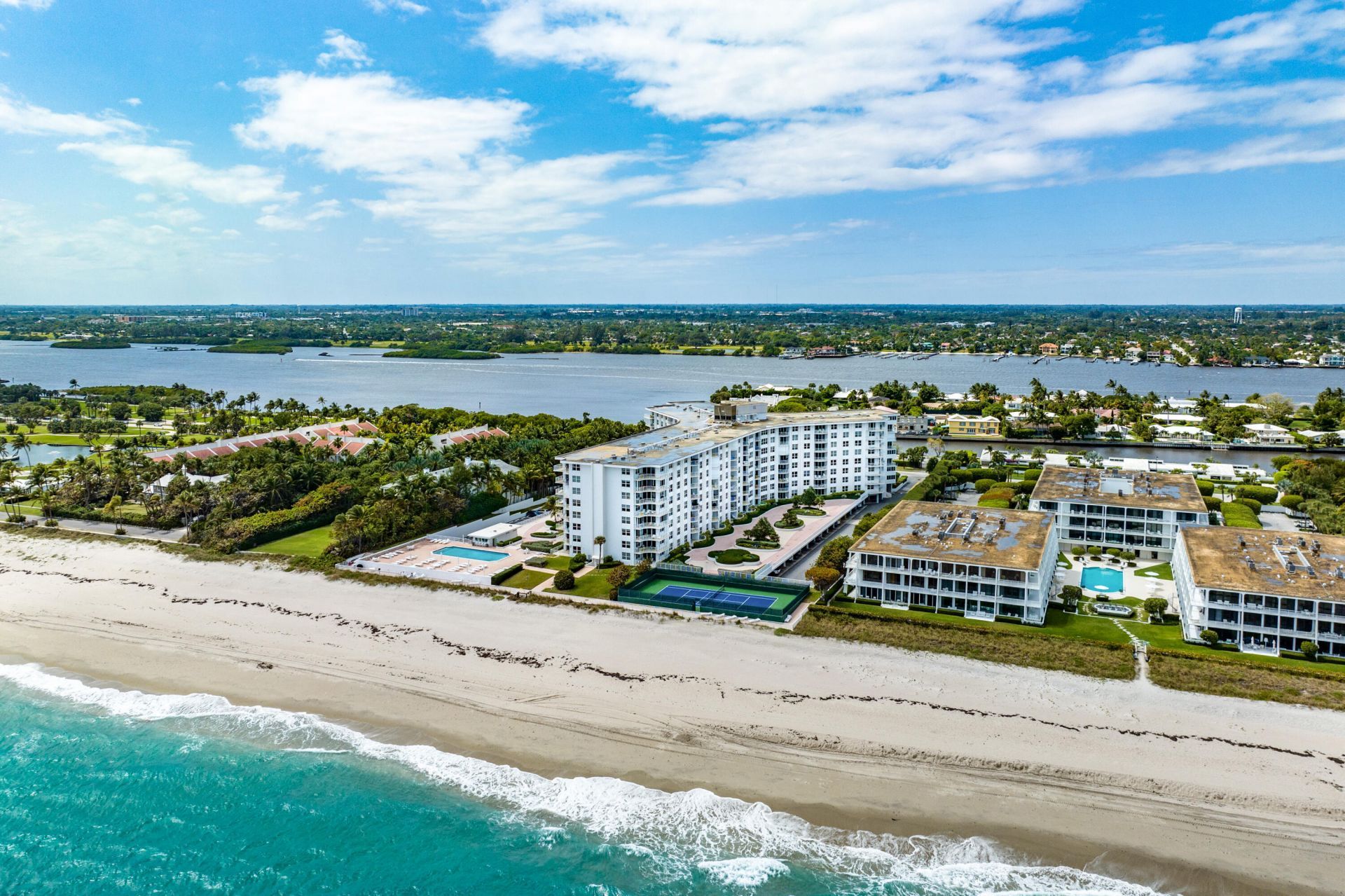 2295 S Ocean Boulevard, Unit 425, Palm Beach, FL 33480 Photo