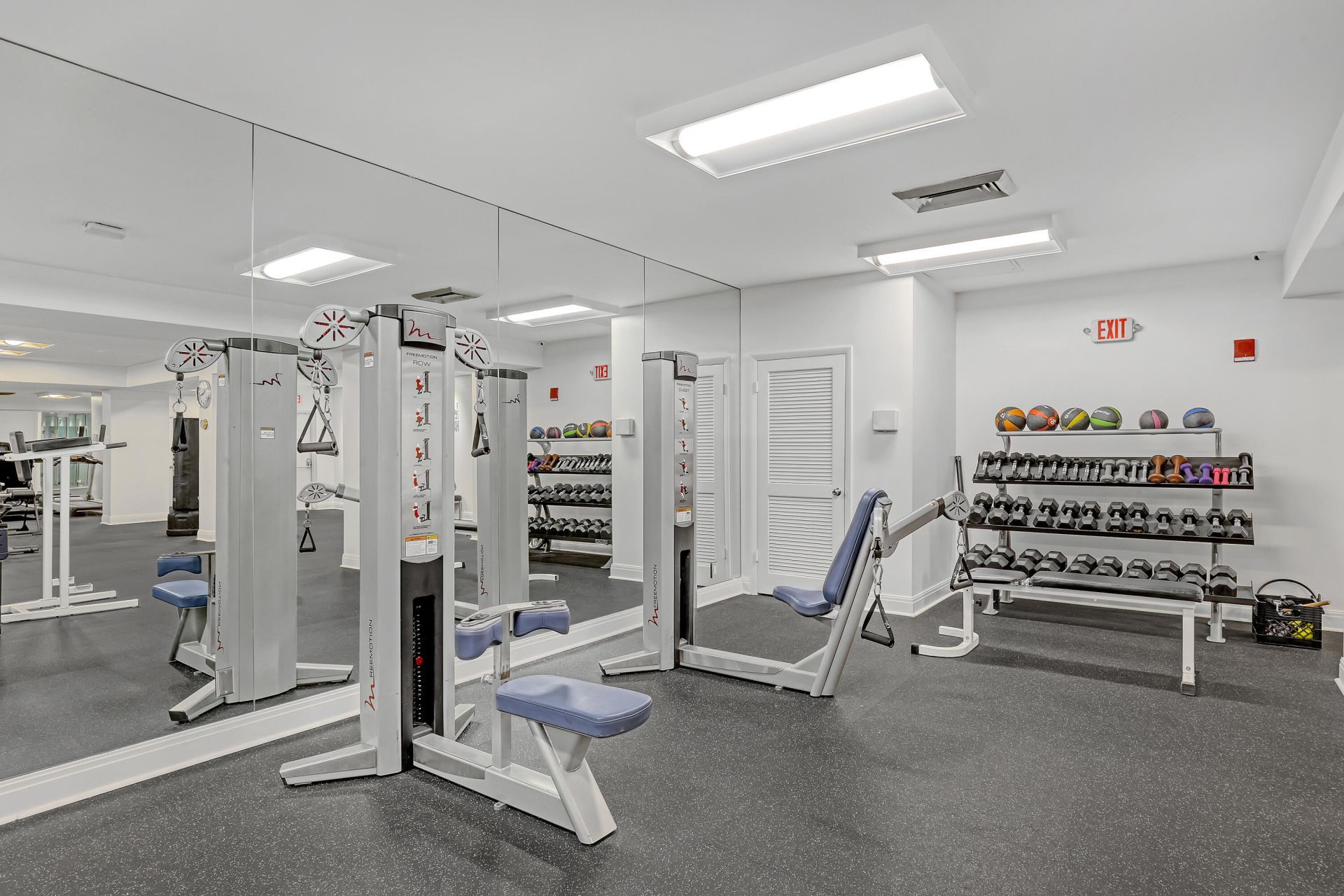 2295 S Ocean Boulevard, Unit 321, Palm Beach, FL 33480 Photo