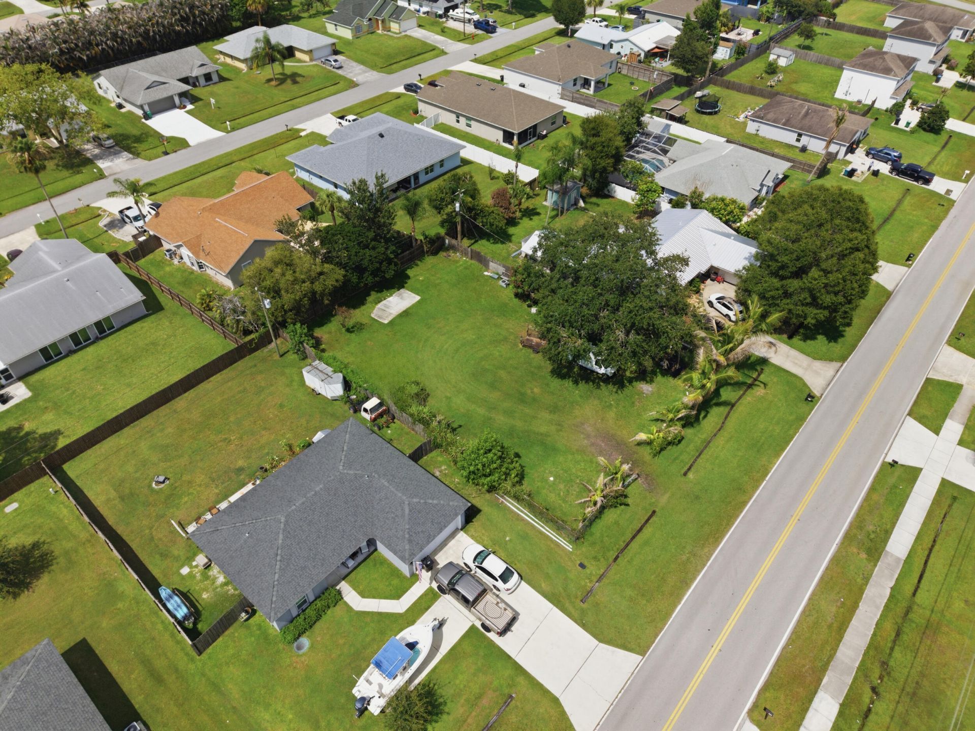 719 SE Thornhill Drive, Port Saint Lucie, FL 34983 Photo