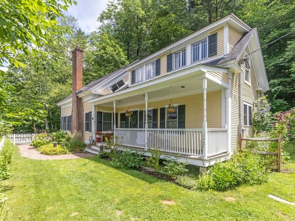 856 Pucker Street, Stowe, VT 05672