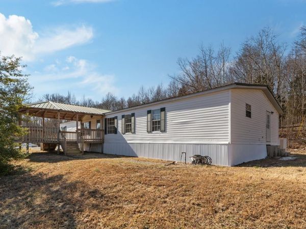 624 Nickletown Rd , Sugar Tree, TN 38380