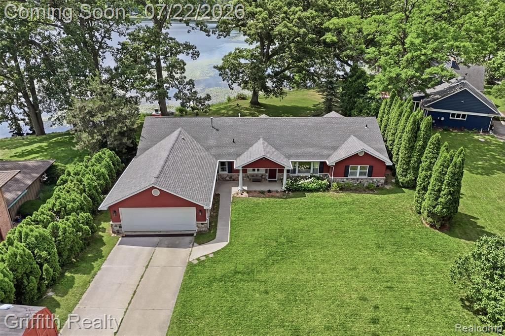 5730 Cowell Road, Hamburg Township, MI 48116 Main Photo