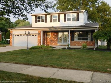 5726 MARBLE Drive, Troy, MI 48085