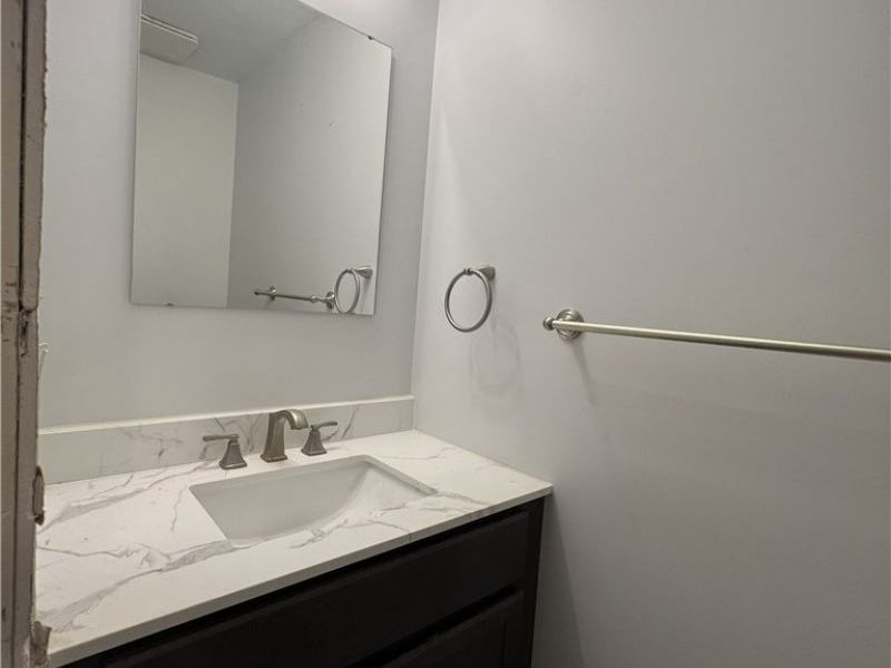 4420 Brookton Road , Warrensville Heights, OH 44128 Photo 18