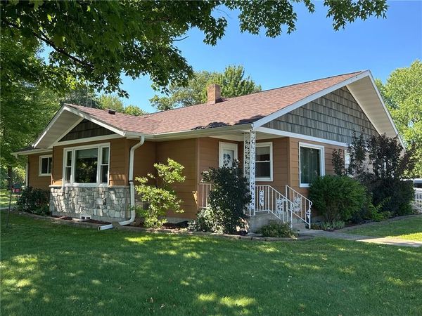 E910 Cedar Road, Eau Claire, WI 54701