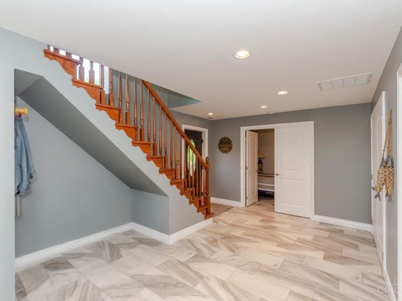 146 Lakengren Drive, Eaton, OH 45320 Photo 12