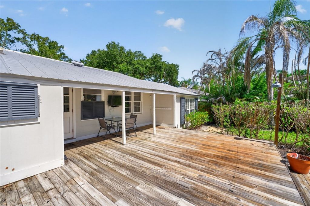 2436 17th Avenue, Vero Beach, FL 32960 Photo