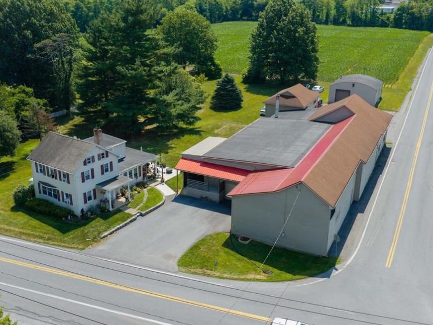 9449 Elizabethtown Rd, Elizabethtown, PA 17022 Main Photo