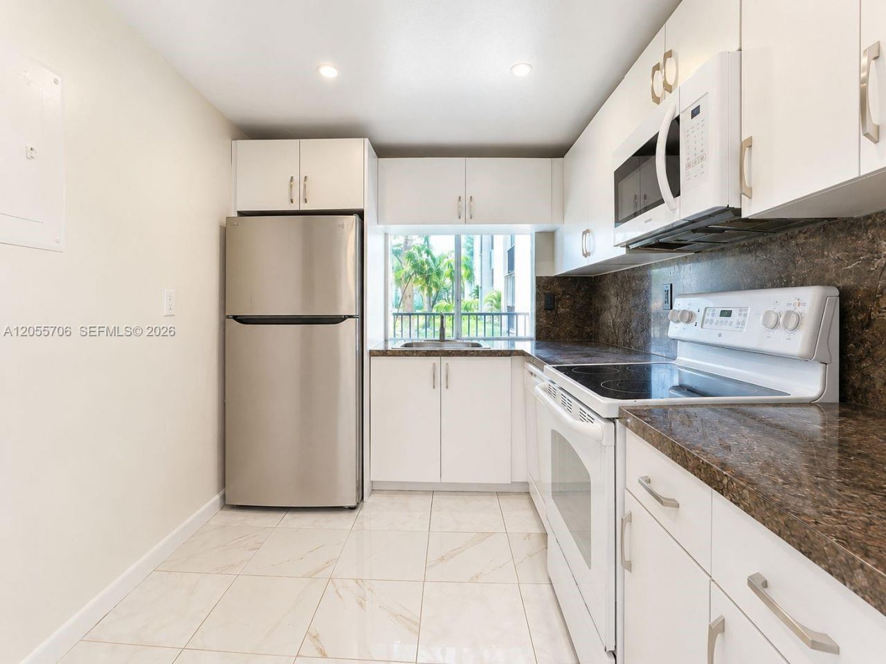 9431 SW 4th St, Unit 107, Miami, FL 33174 Photo